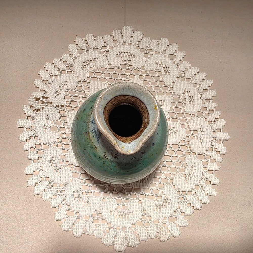 Vintage STC Japan Ceramic Vase With Speckled Green & White Glaze 6" Tall - Picture 5 of 6
